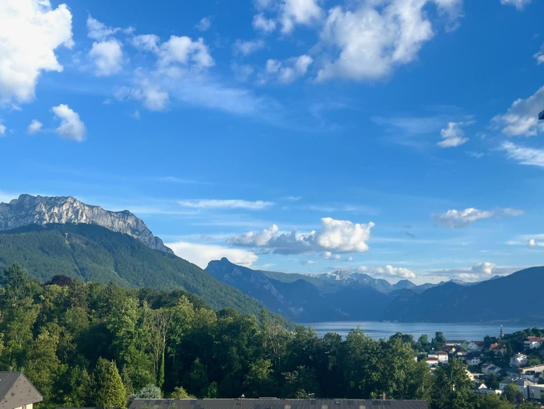 Mit Wunderschoenem Seeblick * Gmunden